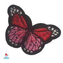 Antsiuvas Drugelis 420; 7.6x4.2cm