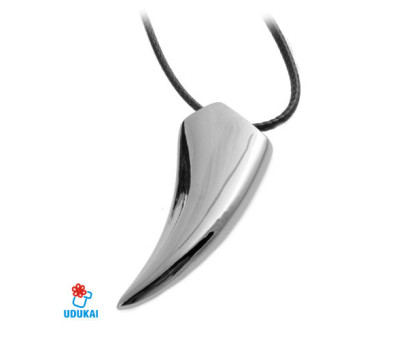 Kaklo pakabukas Tamsi Iltis; 45x19mm