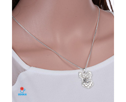 Kaklo pakabukas sidabrinis Buldogas 2D; 23x15mm