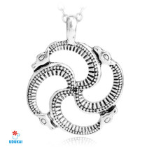 Kaklo pakabukas Žalčiai; 30mm