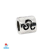 Karoliukas metalinis tunelis zodiako ženklas Liūtas; 8x11mm
