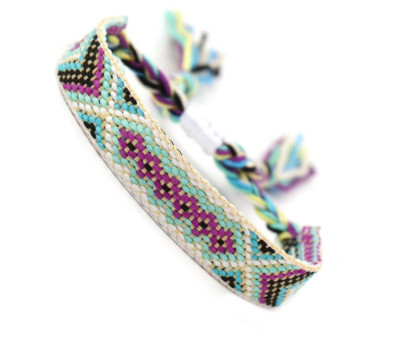 Apyrankė pinta Friends 09; universalaus dydžio