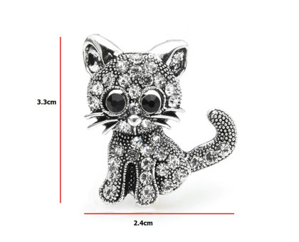 Segė Kačiukas sidabro spalvos; 3.3x2.4cm