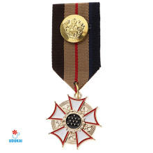 Prisegamas ženkliukas-medalis Kryžius-253