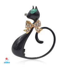 Segė Katė žaliaakė; 42x32mm